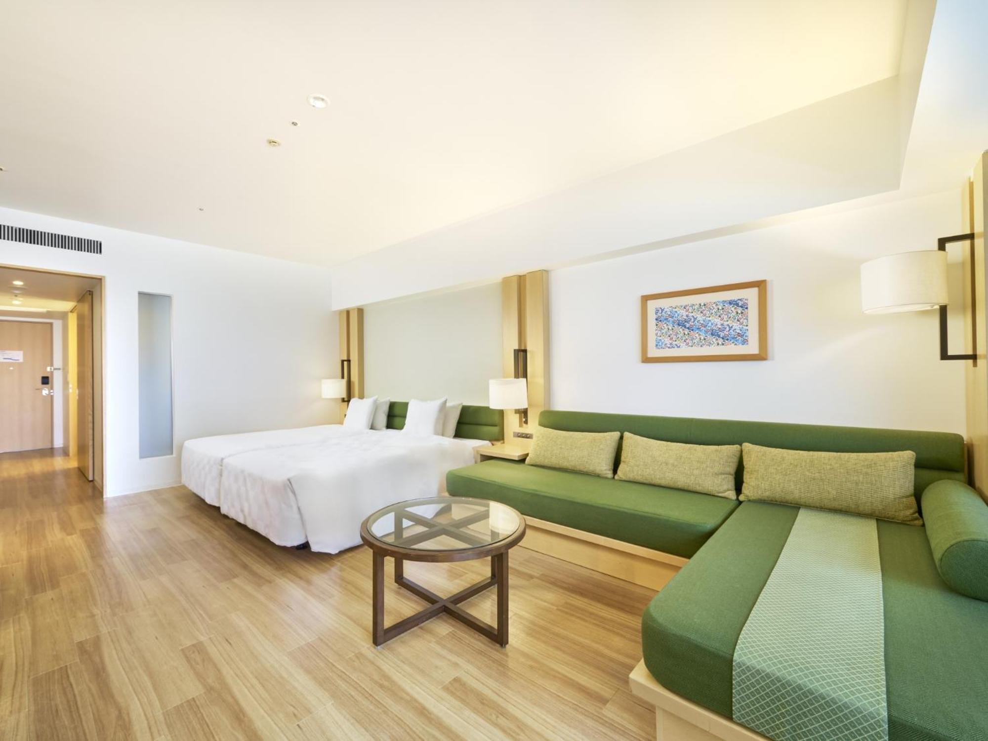 The Orion Hotel Motobu Resort & Spa Exterior photo